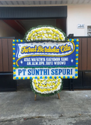 Papan Bunga Duka di Brondong